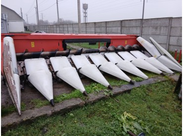 Кукурудзяна жатка OROS 8249 2012р.